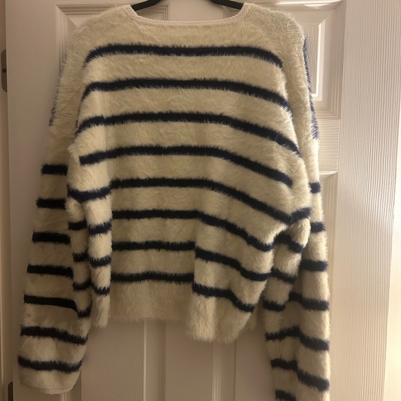 NWT J. Crew Sweater lady jacket in striped brushed yarn size medium(damaged) - Picture 14 of 15